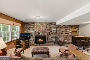 11504 Parkedge Dr, North Bethesda, MD 20852 - Photo 32