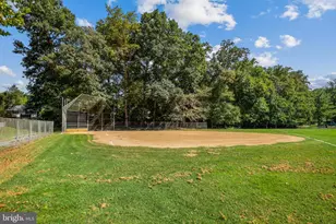 11504 Parkedge Dr, North Bethesda, MD 20852 - Photo 72