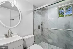 903 Annmore Dr, Silver Spring, MD 20902 - Photo 40