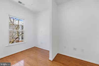 232 Main Street #4, Gaithersburg, MD 20878 - Photo 6