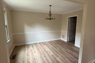 5803 Tudor Ln, Rockville, MD 20852 - Photo 6