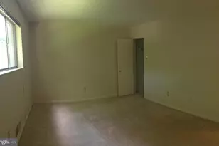 10512 Weymouth St, Bethesda, MD 20814 - Photo 6
