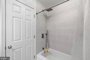21123 Camomile Ct, Germantown, MD 20876 - Photo 38