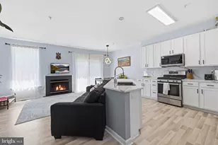 21123 Camomile Ct, Germantown, MD 20876 - Photo 10
