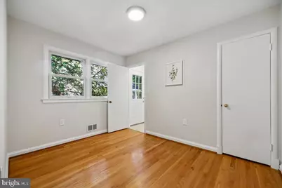 4509 Strathmore Avenue, Garrett Park, MD 20896 - Photo 16