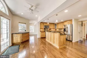 1337 Crockett Ln, Silver Spring, MD 20904 - Photo 8