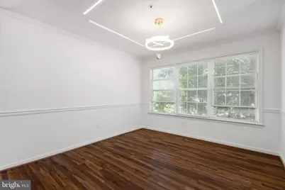 18506 Carriage Walk Circle, Gaithersburg, MD 20879 - Photo 10