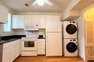 6718 Kenwood Forest Ln, Chevy Chase, MD 20815 - Photo 10
