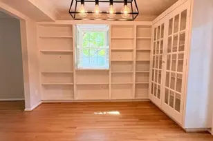 6718 Kenwood Forest Ln, Chevy Chase, MD 20815 - Photo 8
