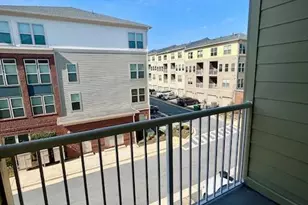 140 Copley Cir, Gaithersburg, MD 20878 - Photo 16