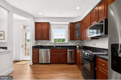 8016 Quarry Ridge Way, Bethesda, MD 20817 - Photo 12