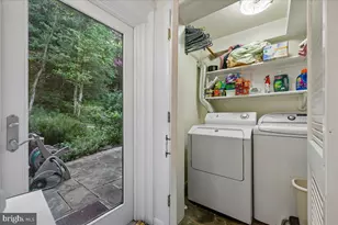 6501 Pyle Rd, Bethesda, MD 20817 - Photo 42