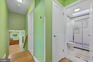 6501 Pyle Rd, Bethesda, MD 20817 - Photo 34