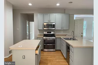 11424 Neelsville Church Road, Germantown, MD 20876 - Photo 12
