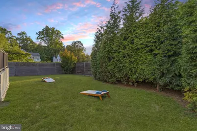 8901 1st Avenue, Silver Spring, MD 20910 - Photo 16
