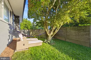 8901 1st Ave, Silver Spring, MD 20910 - Photo 14