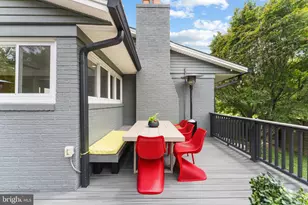 8901 1st Ave, Silver Spring, MD 20910 - Photo 18