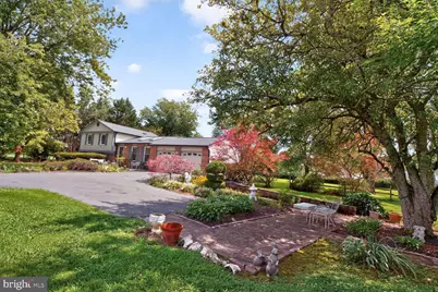 22621 Griffith Drive, Gaithersburg, MD 20882 - Photo 2