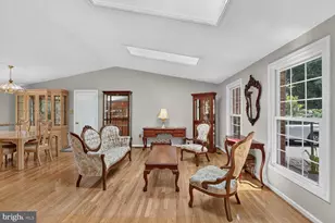 22621 Griffith Dr, Gaithersburg, MD 20882 - Photo 4