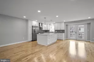 10 Loganwood Ct, North Bethesda, MD 20852 - Photo 8