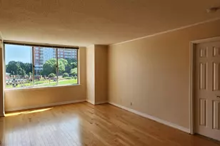 5809 Nicholson Ln, Rockville, MD 20852 - Photo 4