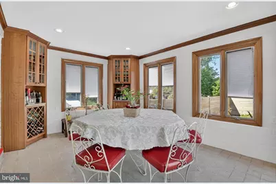 5800 Plainview Road, Bethesda, MD 20817 - Photo 6
