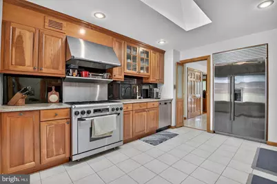 5800 Plainview Road, Bethesda, MD 20817 - Photo 8