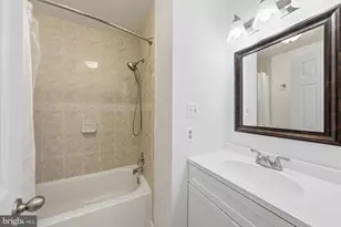 7 Lazy Hollow Way, Gaithersburg, MD 20878 - Photo 22