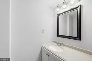 7 Lazy Hollow Way, Gaithersburg, MD 20878 - Photo 28