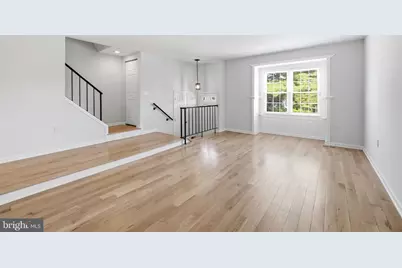 7 Lazy Hollow Way, Gaithersburg, MD 20878 - Photo 2