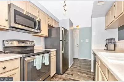 13105 Briarcliff Terrace #11-1104, Germantown, MD 20874 - Photo 4