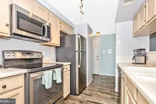 13105 Briarcliff Terrace, Germantown, MD 20874 - Photo 4