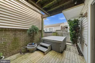 9843 Dockside Terrace, Gaithersburg, MD 20886 - Photo 46