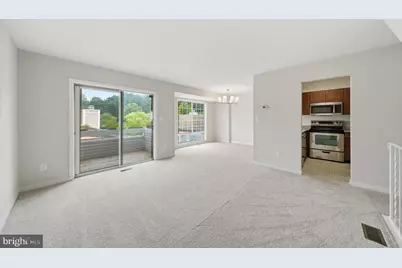 9843 Dockside Terrace, Gaithersburg, MD 20886 - Photo 8