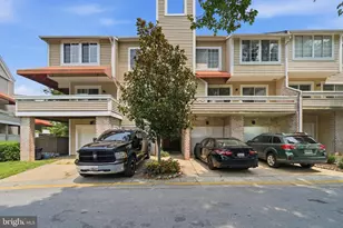 9843 Dockside Terrace, Gaithersburg, MD 20886 - Photo 1