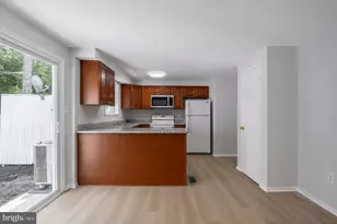 14435 Pebble Hill Ln S, North Potomac, MD 20878 - Photo 10