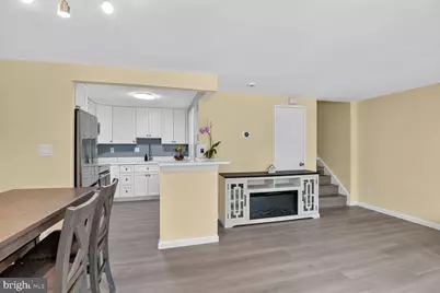 9821 Docena Drive, Gaithersburg, MD 20886 - Photo 2