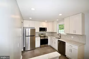 11404 Soward Dr, Kensington, MD 20895 - Photo 18