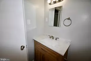 11404 Soward Dr, Kensington, MD 20895 - Photo 20