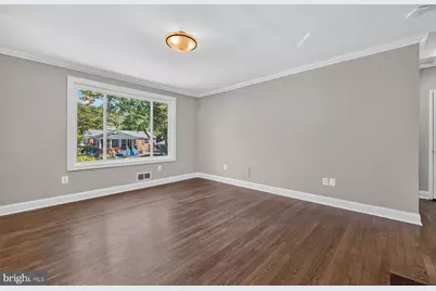 911 Newhall Street, Silver Spring, MD 20901 - Photo 8