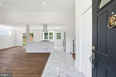 9831 Singleton Drive, Bethesda, MD 20817 - Photo 4