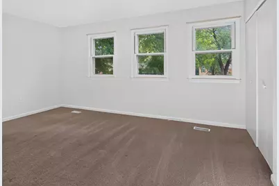 8418 Towne Crest Court, Gaithersburg, MD 20877 - Photo 14