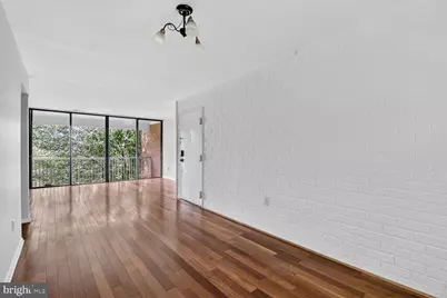 788 Quince Orchard Boulevard #201, Gaithersburg, MD 20878 - Photo 4