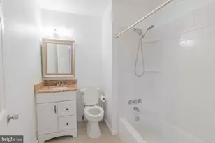 11714 Tifton Dr, Potomac, MD 20854 - Photo 12