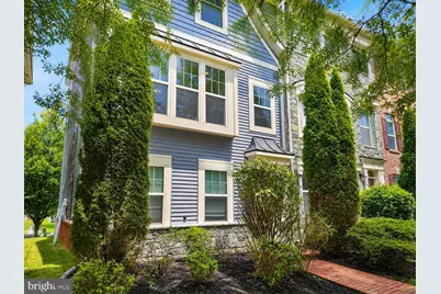 11882 Country Squire Way, Clarksburg, MD 20871 - Photo 2