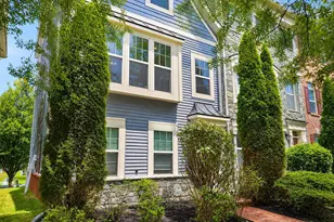 11882 Country Squire Way, Clarksburg, MD 20871 - Photo 2