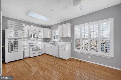 13504 Hamlet Square Court, Germantown, MD 20874 - Photo 6