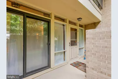 126 Monroe Street #126-12, Rockville, MD 20850 - Photo 6