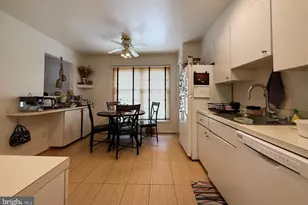 7136 Swansong Wy, Bethesda, MD 20817 - Photo 4