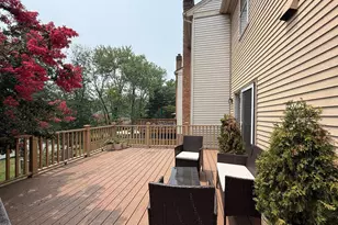 7136 Swansong Wy, Bethesda, MD 20817 - Photo 14